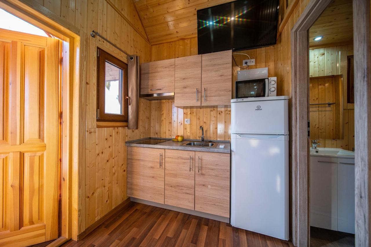 Camping Bungalow Serra De Prades Resort Vilanova de Prades Экстерьер фото