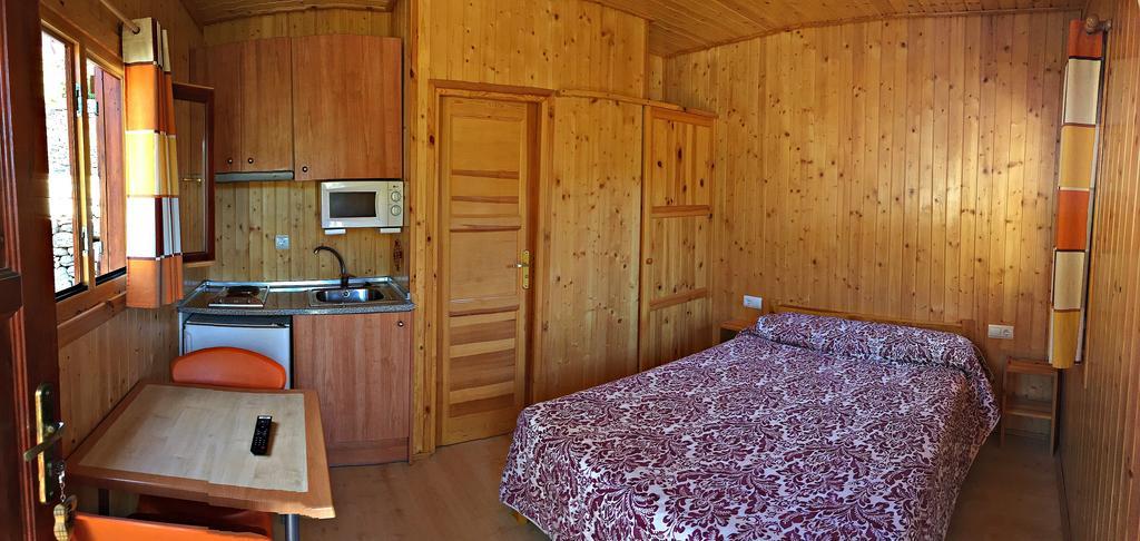 Camping Bungalow Serra De Prades Resort Vilanova de Prades Экстерьер фото