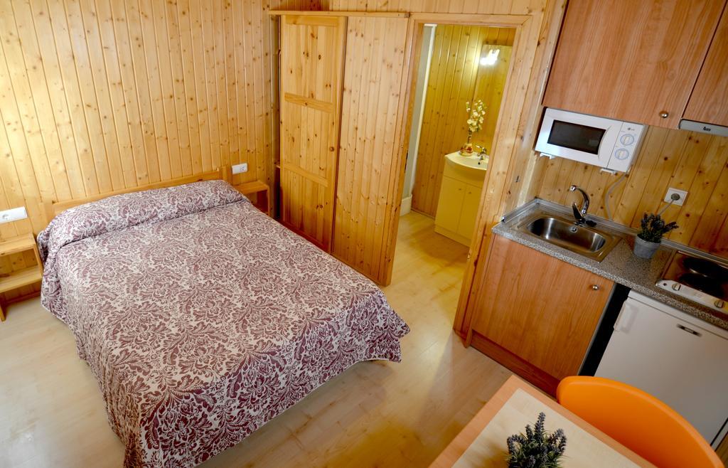 Camping Bungalow Serra De Prades Resort Vilanova de Prades Экстерьер фото