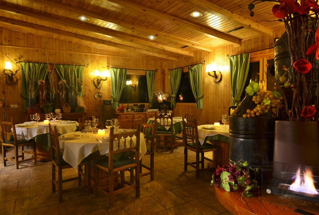 Camping Bungalow Serra De Prades Resort Vilanova de Prades Экстерьер фото